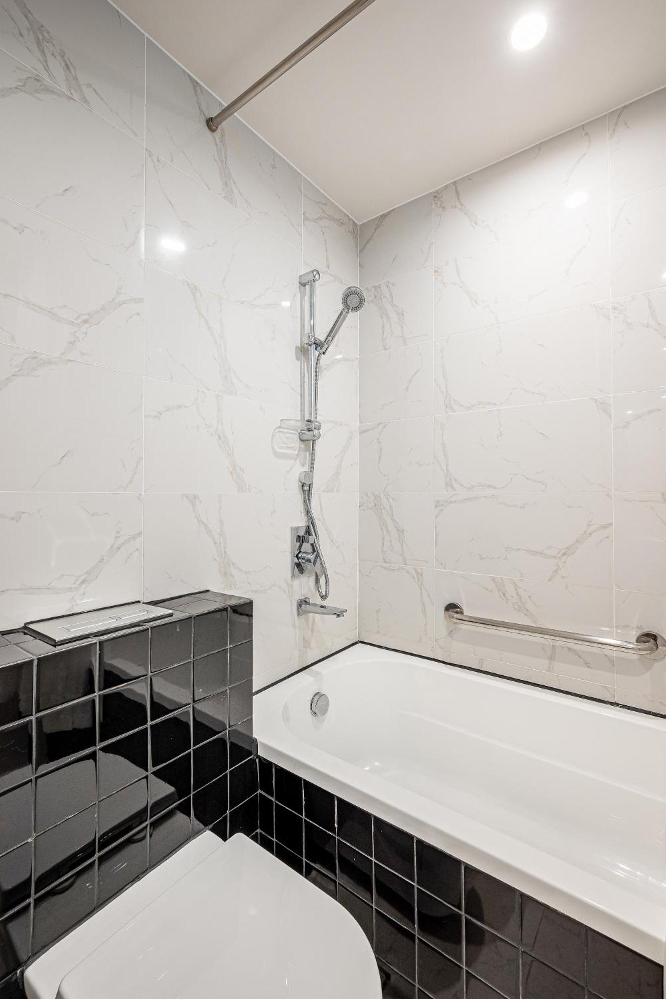 Zenity Luxury Apartment In District 1 Since 2024 مدينة هوشي منه المظهر الخارجي الصورة